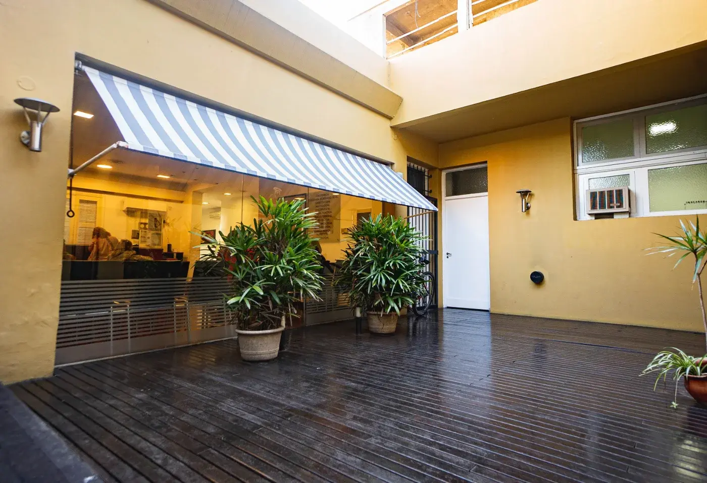 Consultorios Integrados del Niño y la Mujer - CINYM